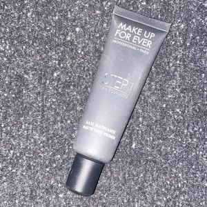 Makeup forever mattifying primer